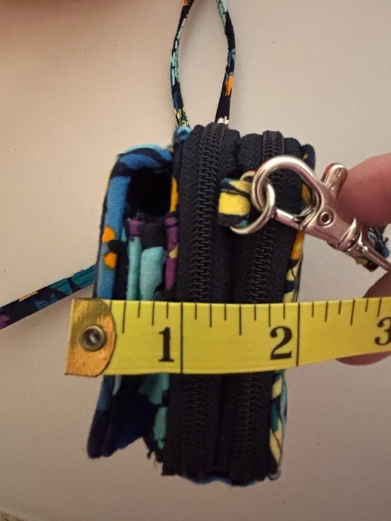 Vera Bradley Teal & Blue Floral Quilted Mini Wristlet Crossbody (Rare Find) - Picture 5 of 16